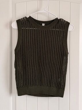 Uniqlo Olive Open-Knit Crewneck Tank